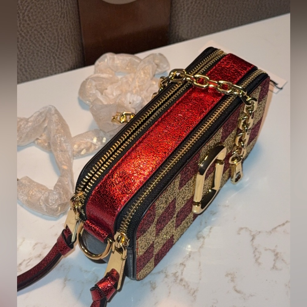 Marc Jacobs The Snapshot Red and Gold Glitter RARE‼️🚨🚨💥💥 - Picture 5 of 9